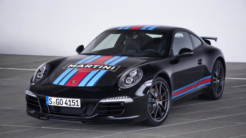 Illustration for article titled Sweet Merciful Crap: Porsche Is Building A Martini-Liveried 911